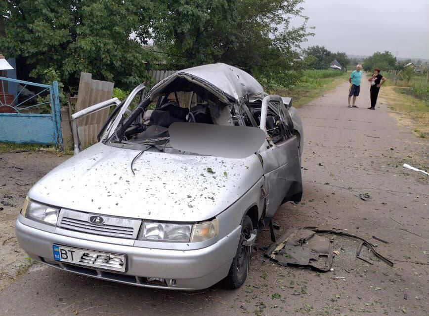 На Бериславщині ворог із дрона поцілив по автівці – загинув чоловік